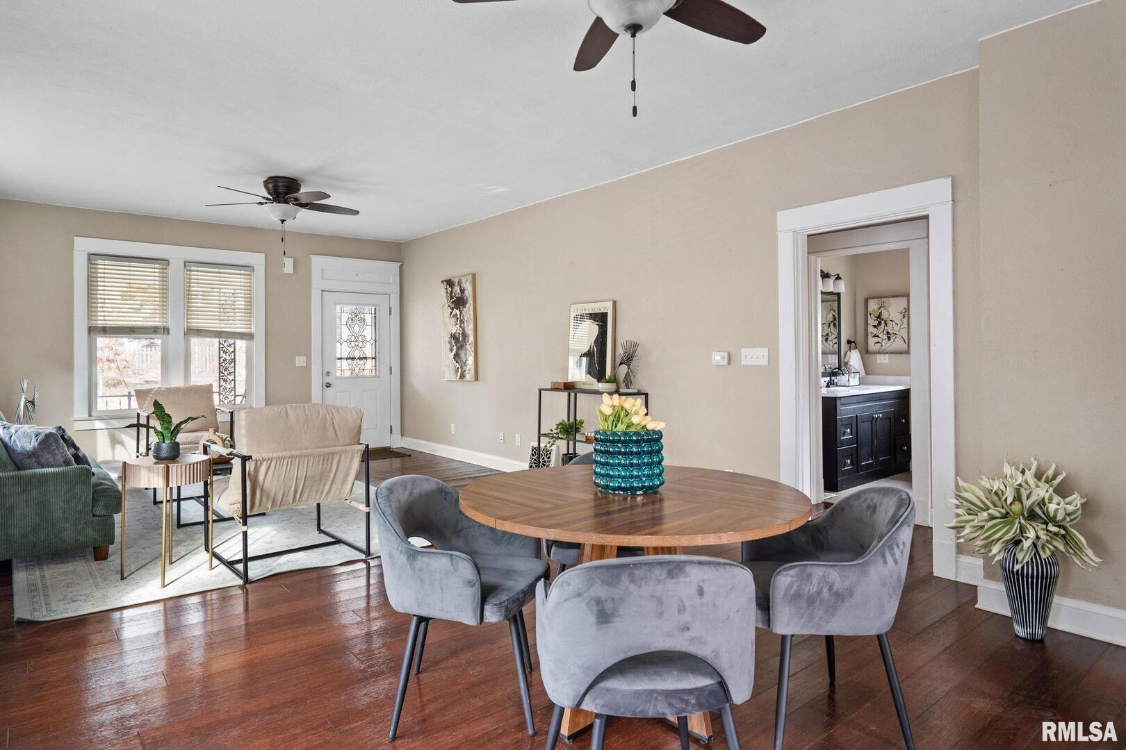 1123 W 13TH Street