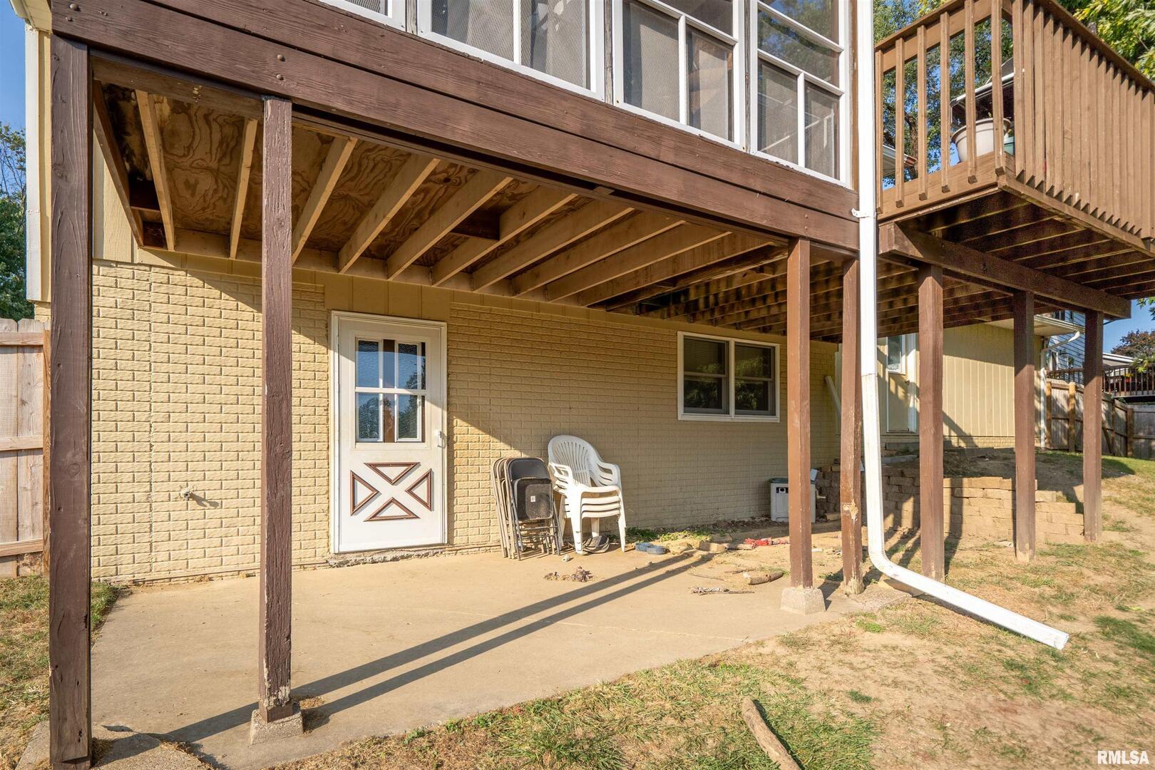 2535 E 50TH Street