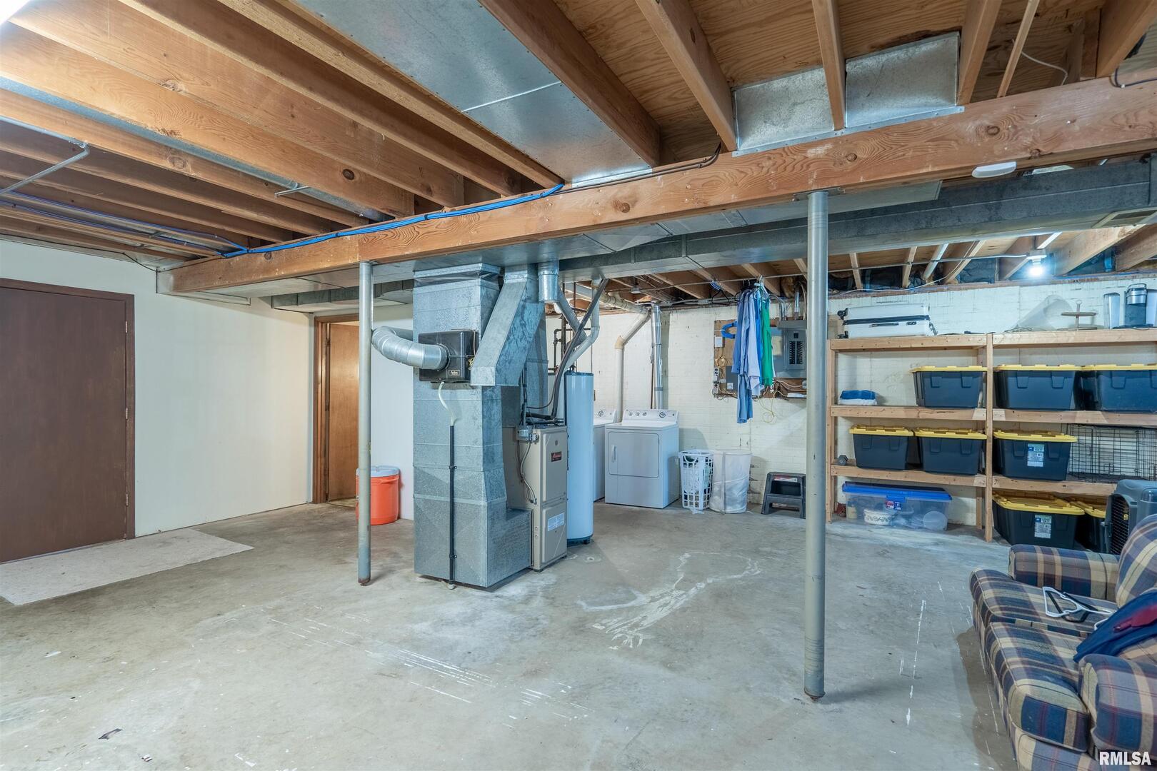 2535 E 50TH Street