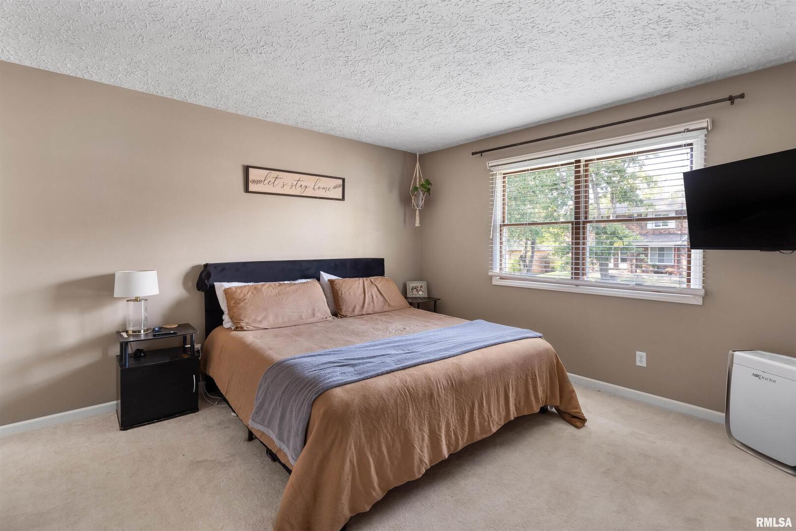 2535 E 50TH Street