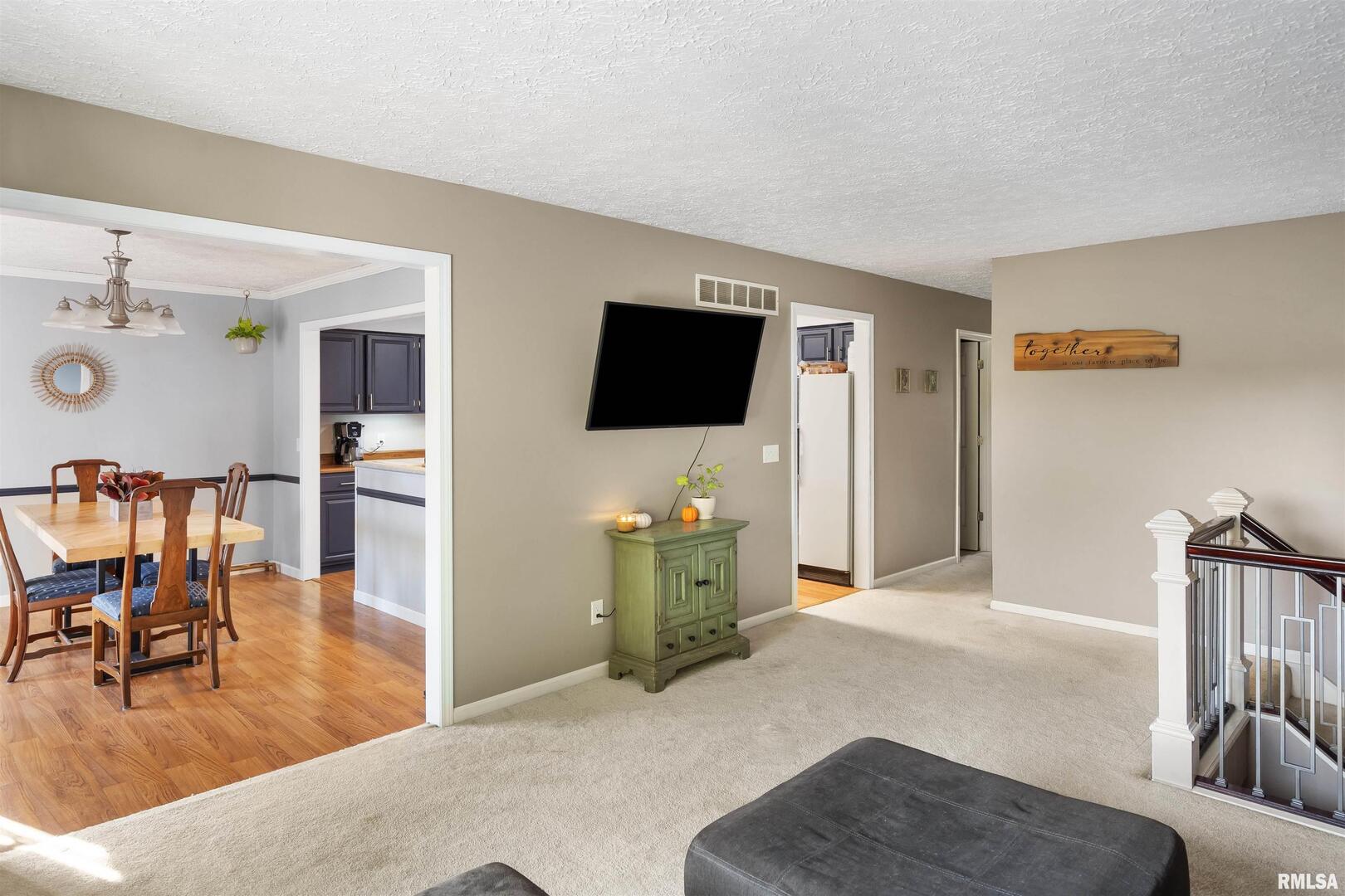 2535 E 50TH Street