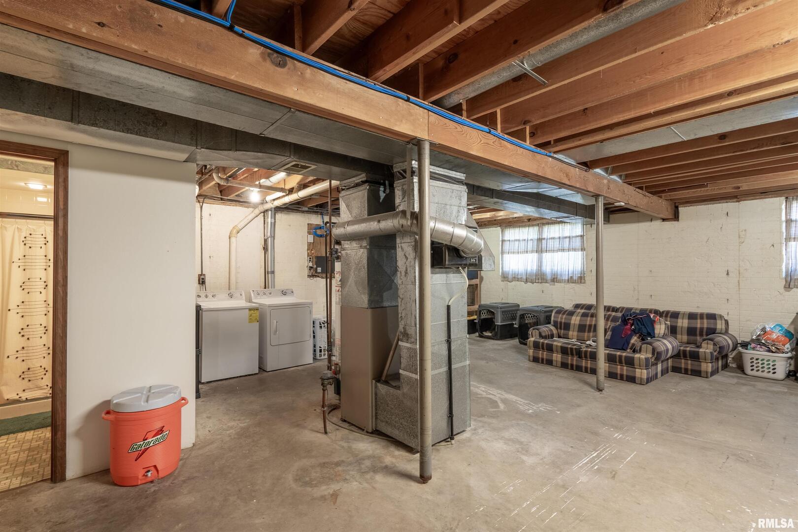 2535 E 50TH Street