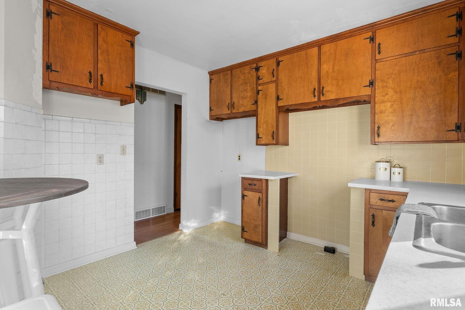 2521 WASHINGTON Lane