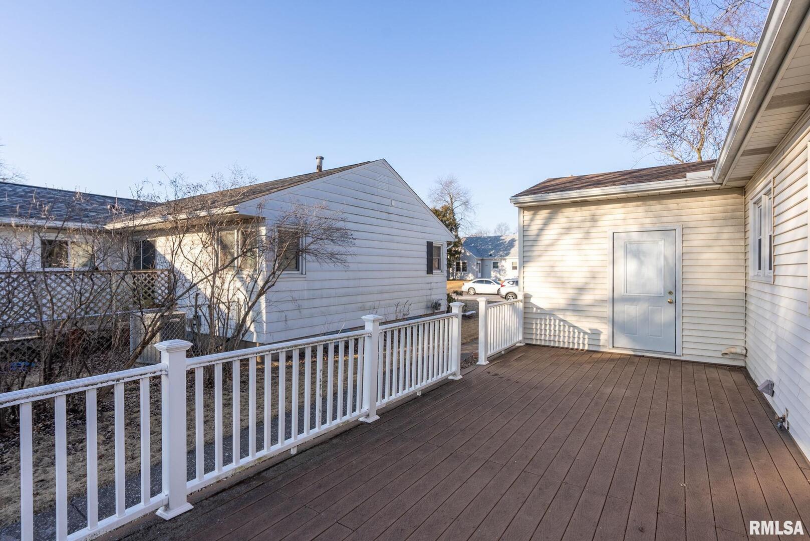 2521 WASHINGTON Lane
