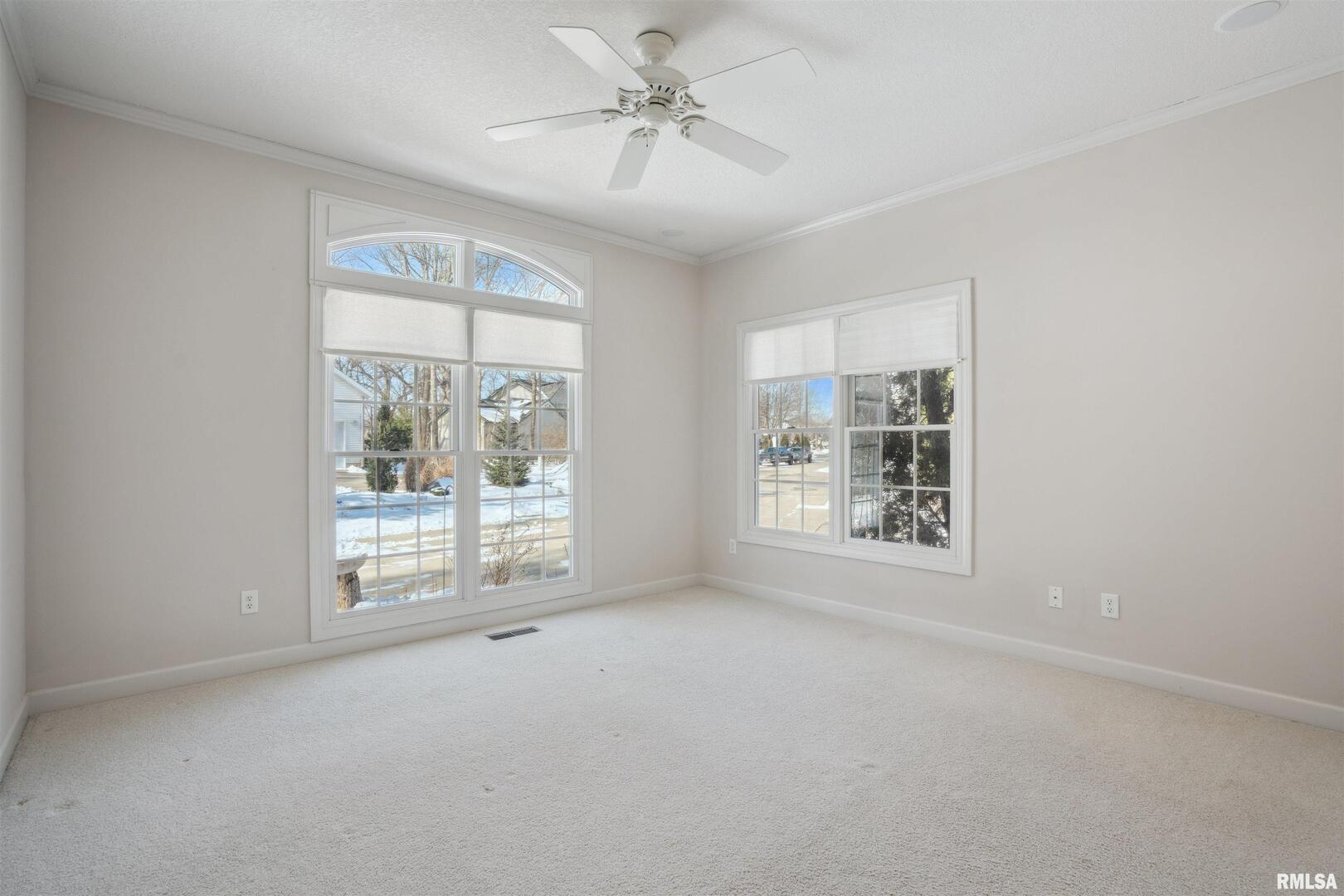 2734 8TH Street Court