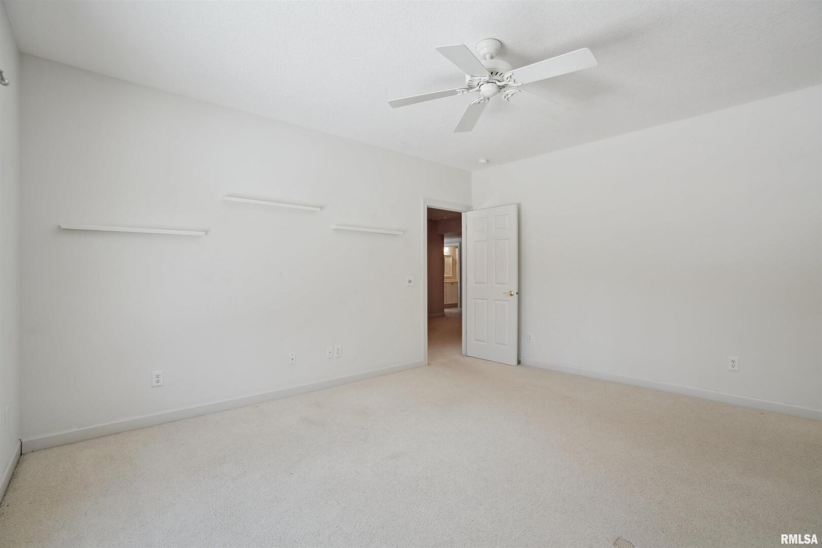 2734 8TH Street Court