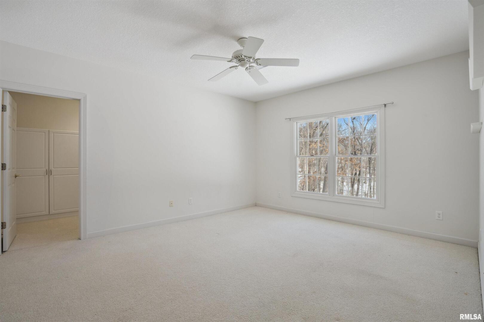 2734 8TH Street Court