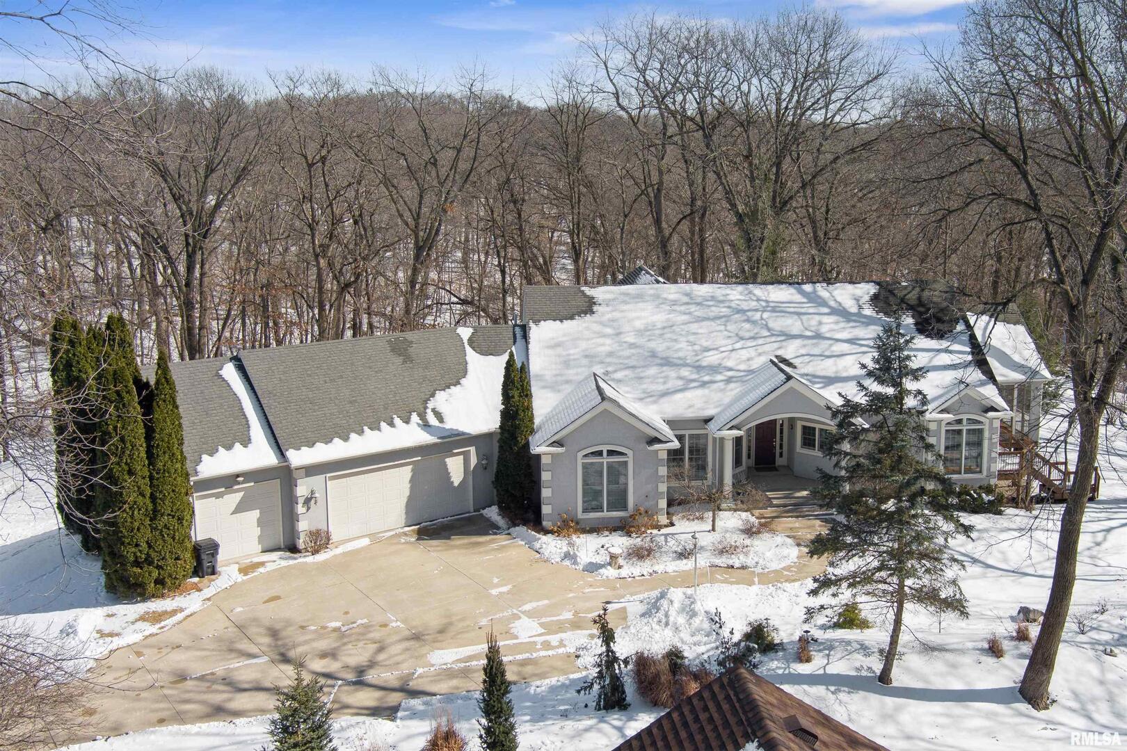2734 8TH Street Court