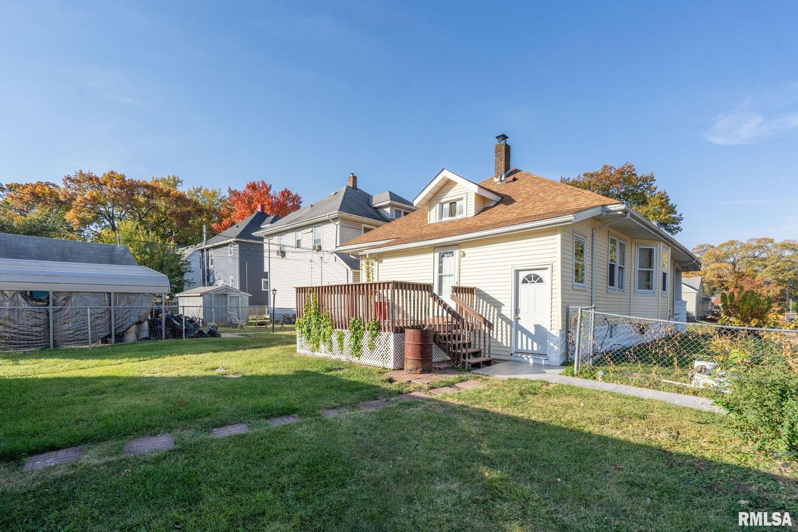 2035 MARQUETTE Street