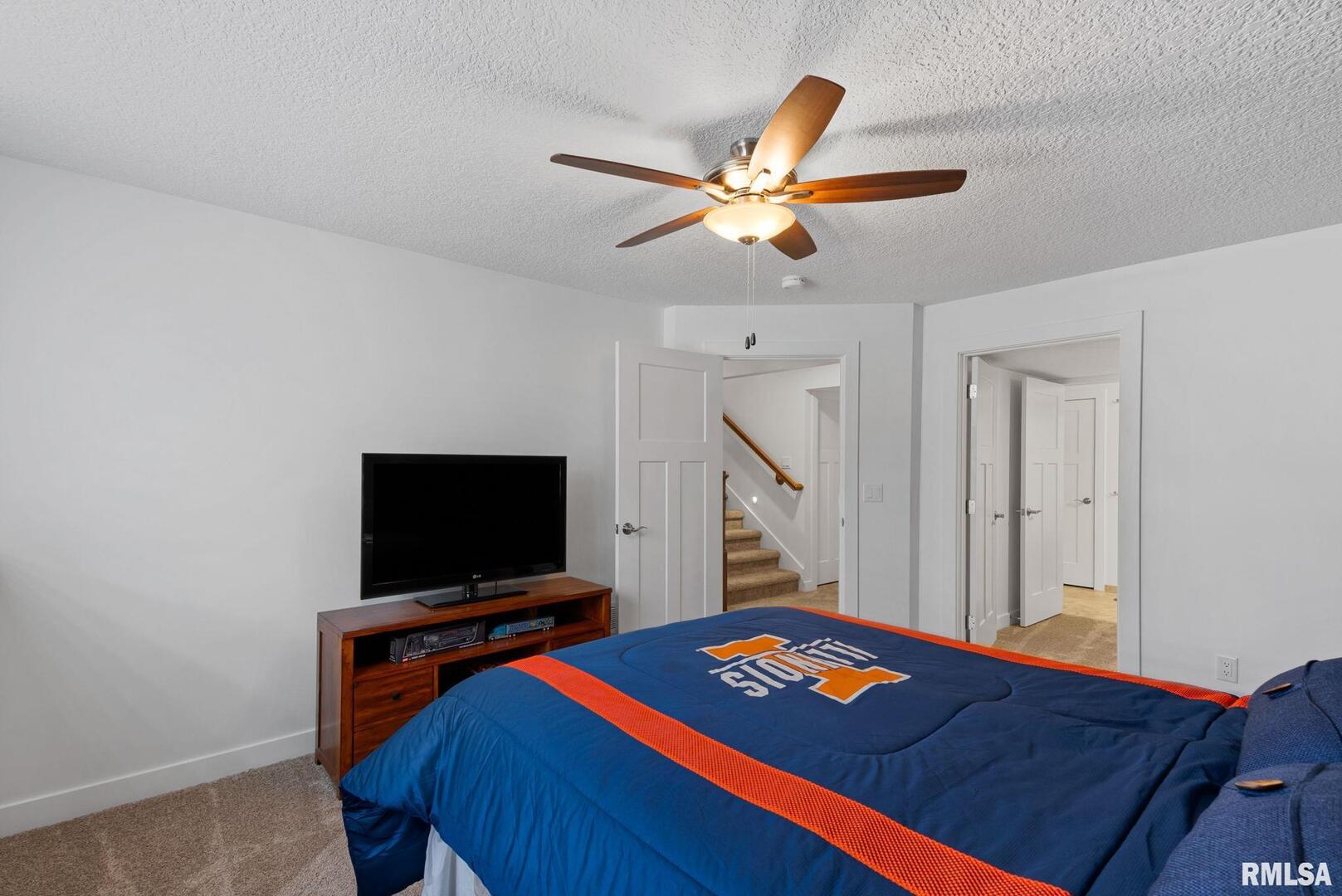 6452 FAIRHAVEN Court