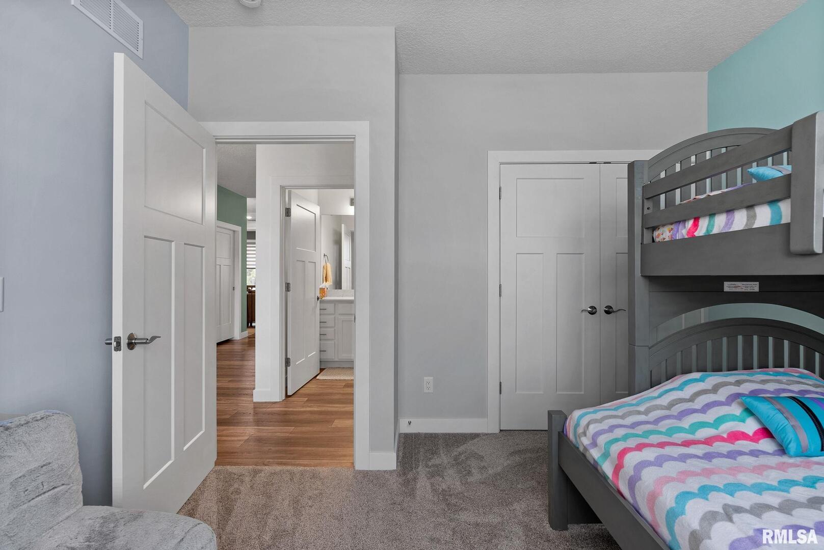 6452 FAIRHAVEN Court
