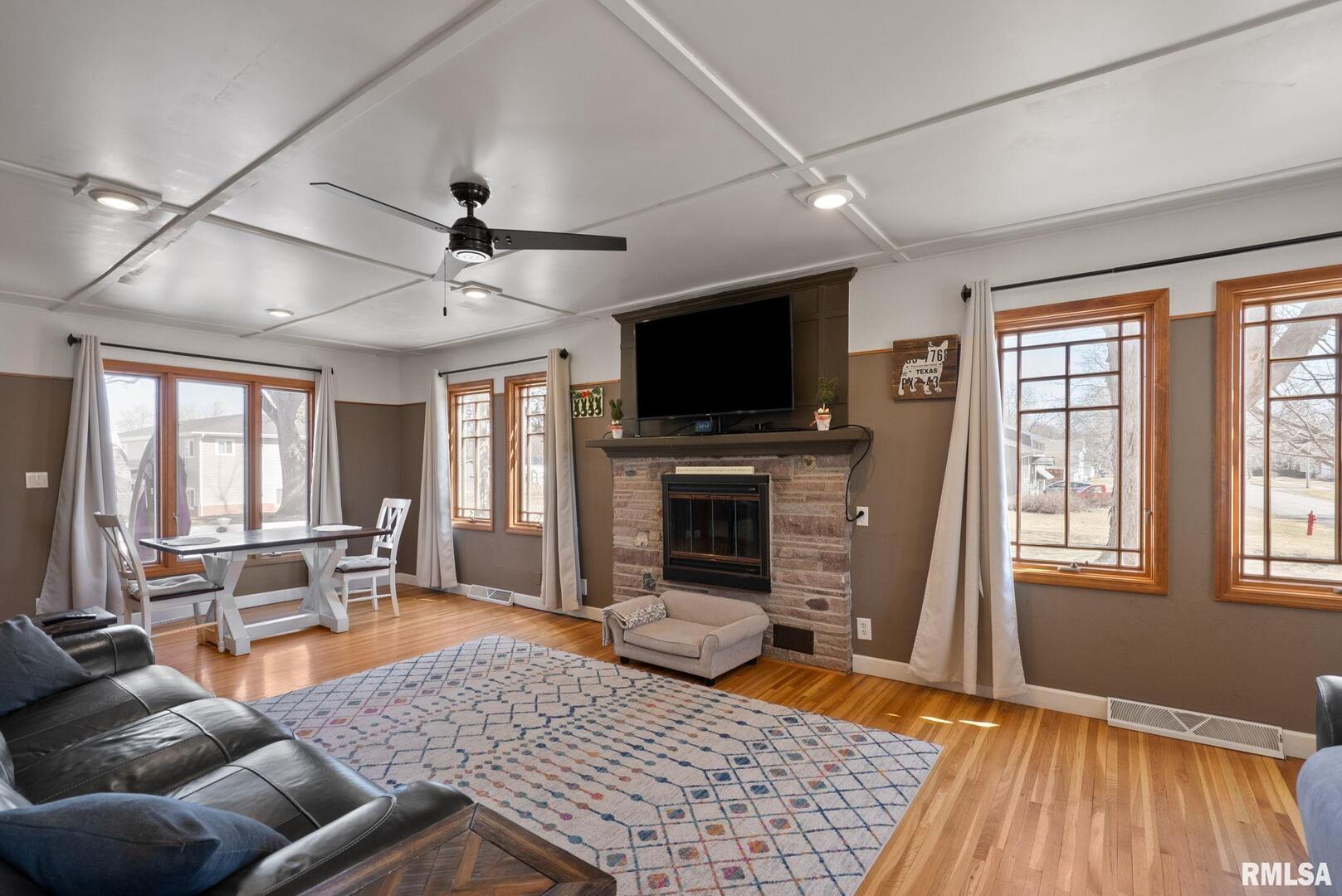 1308 6TH Street