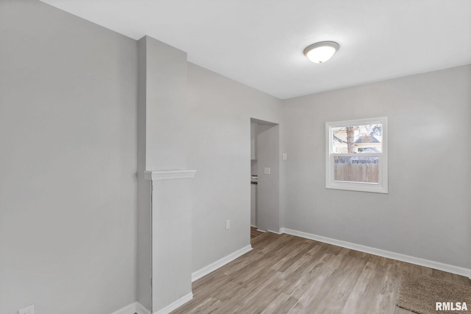 2018 W 1ST Street