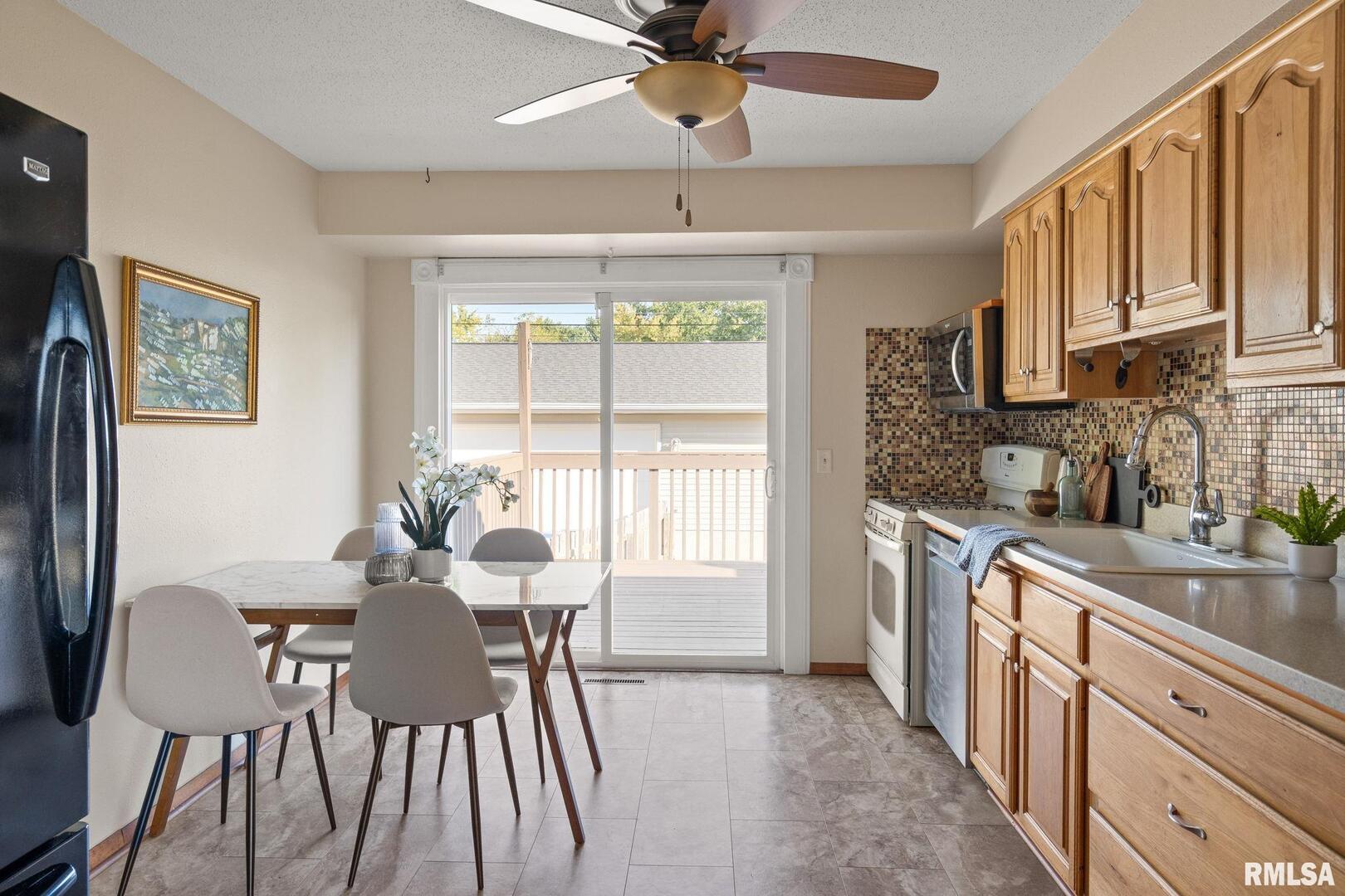 2824 W 66TH Street
