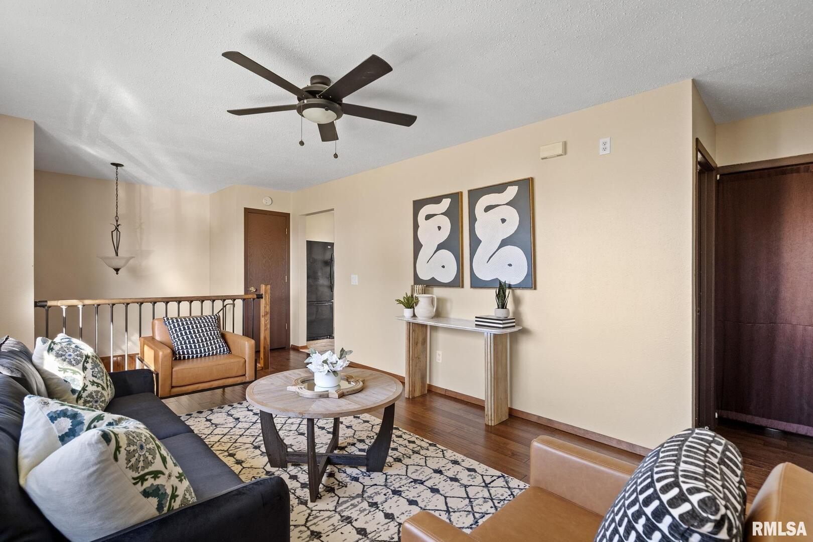 2824 W 66TH Street