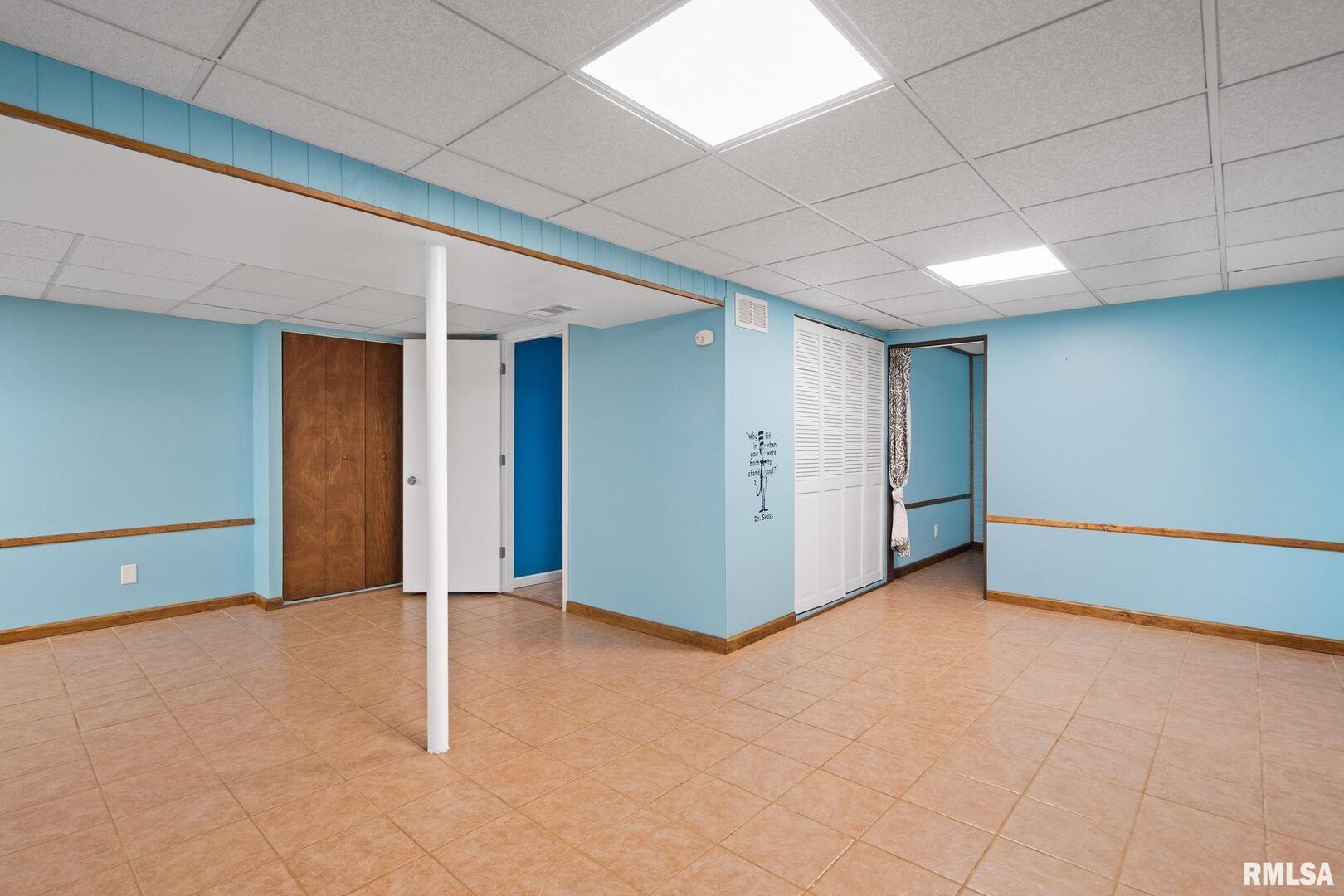 2824 W 66TH Street