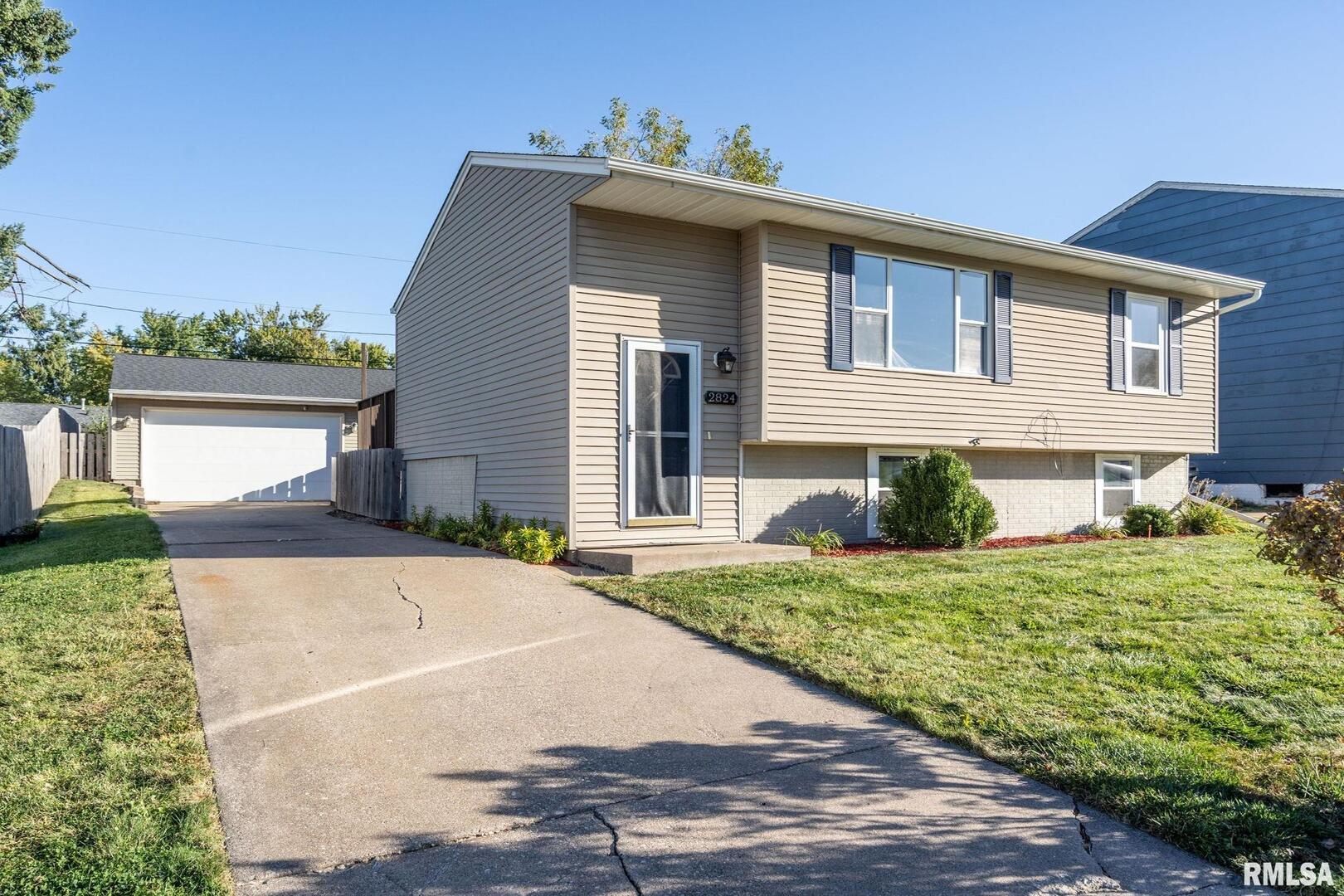 2824 W 66TH Street
