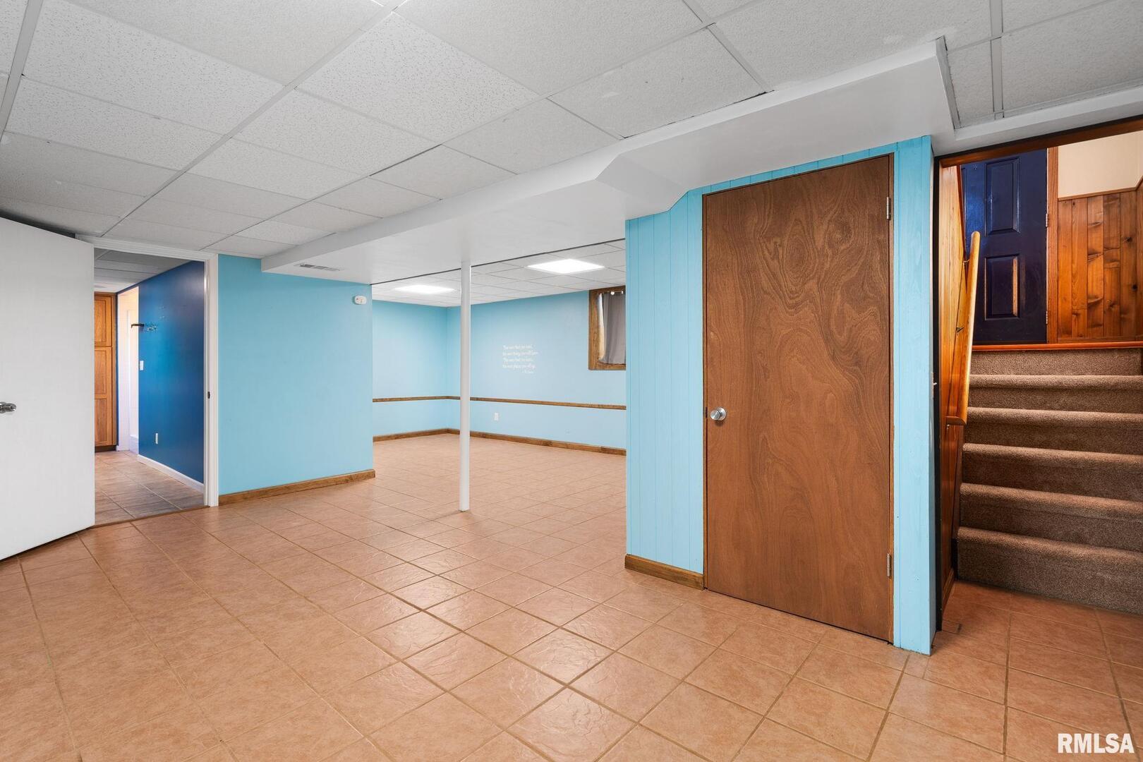 2824 W 66TH Street