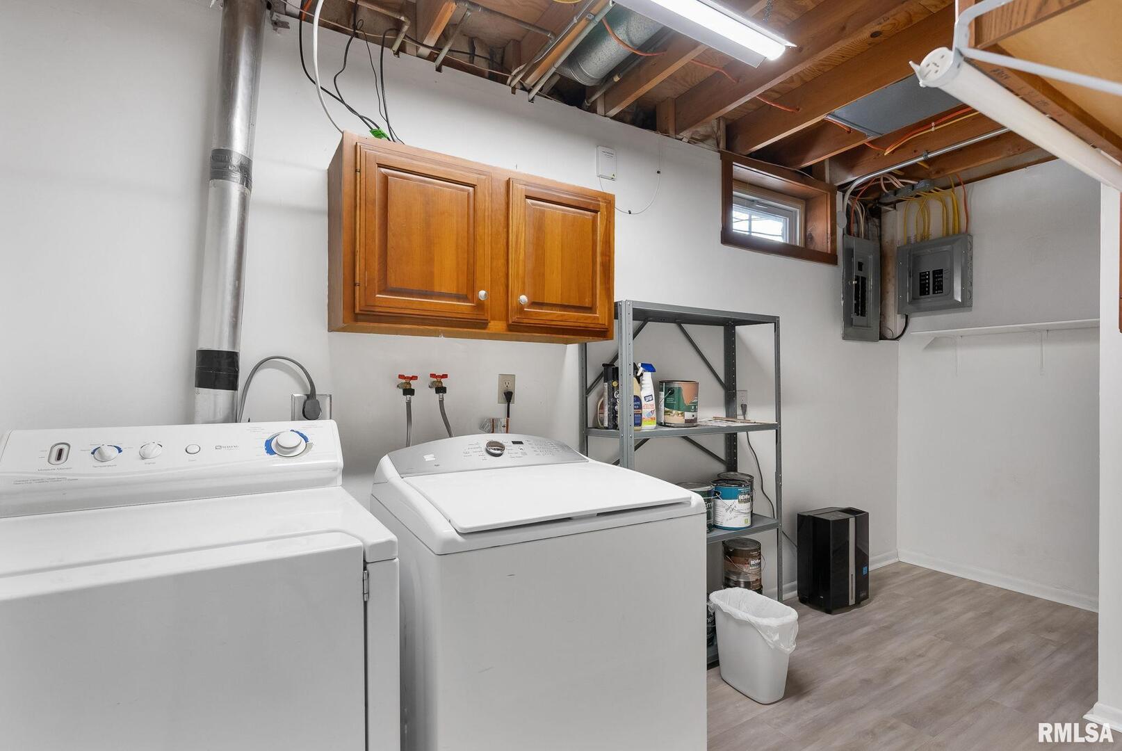 2525 EASTBERRY Court