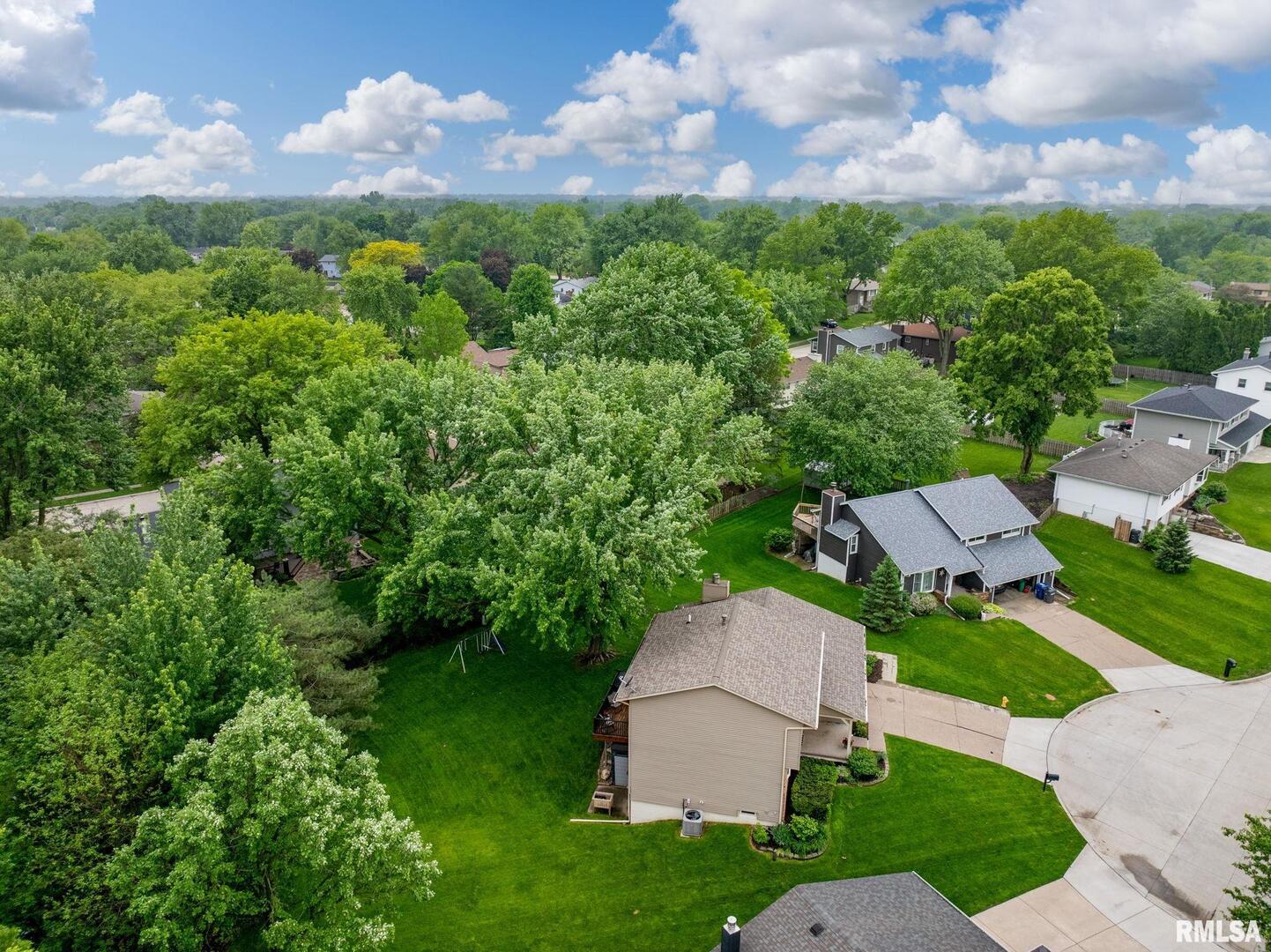 2525 EASTBERRY Court