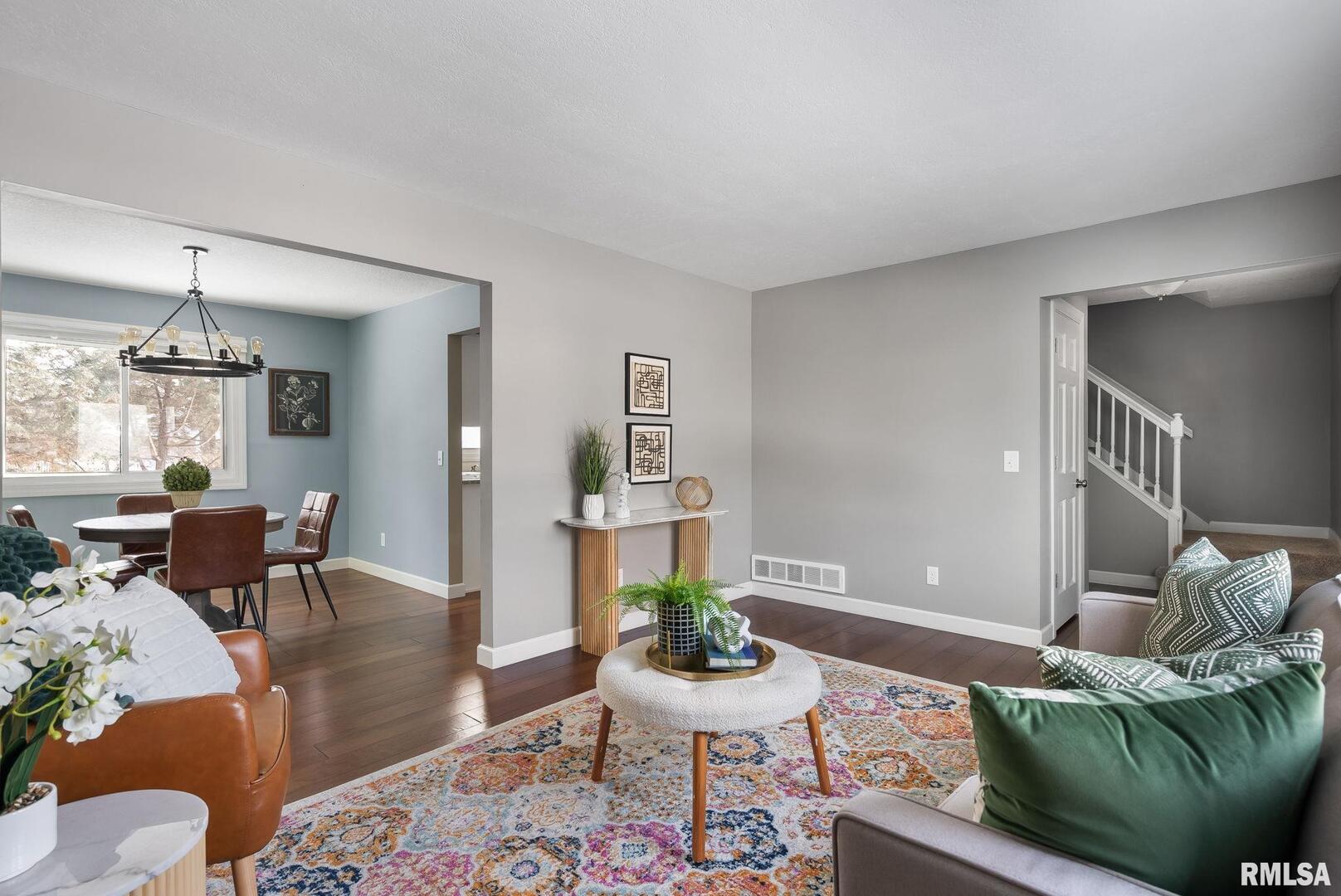 2525 EASTBERRY Court