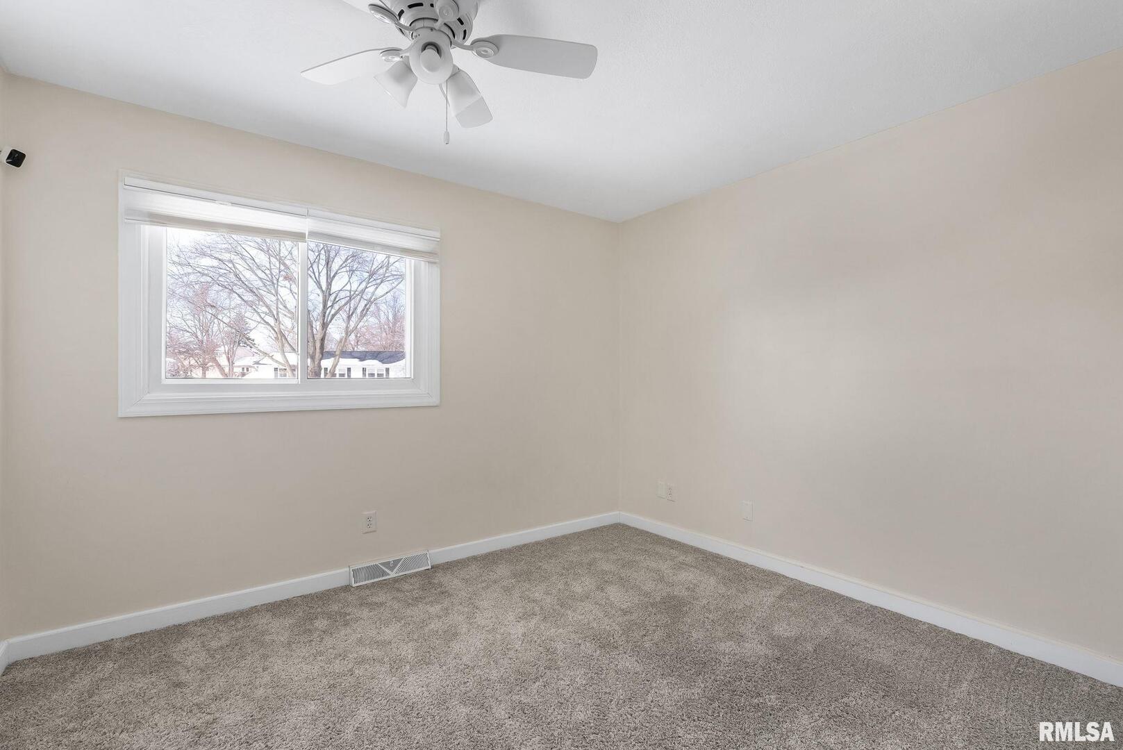 2525 EASTBERRY Court