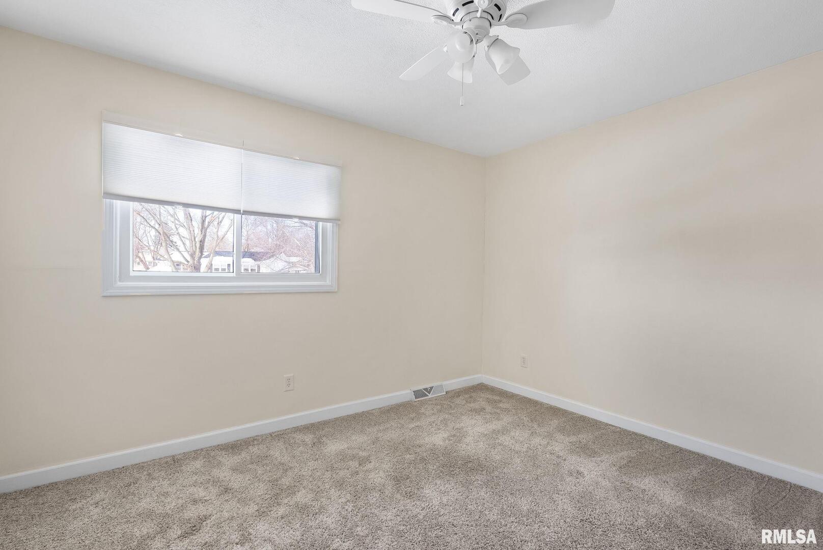 2525 EASTBERRY Court