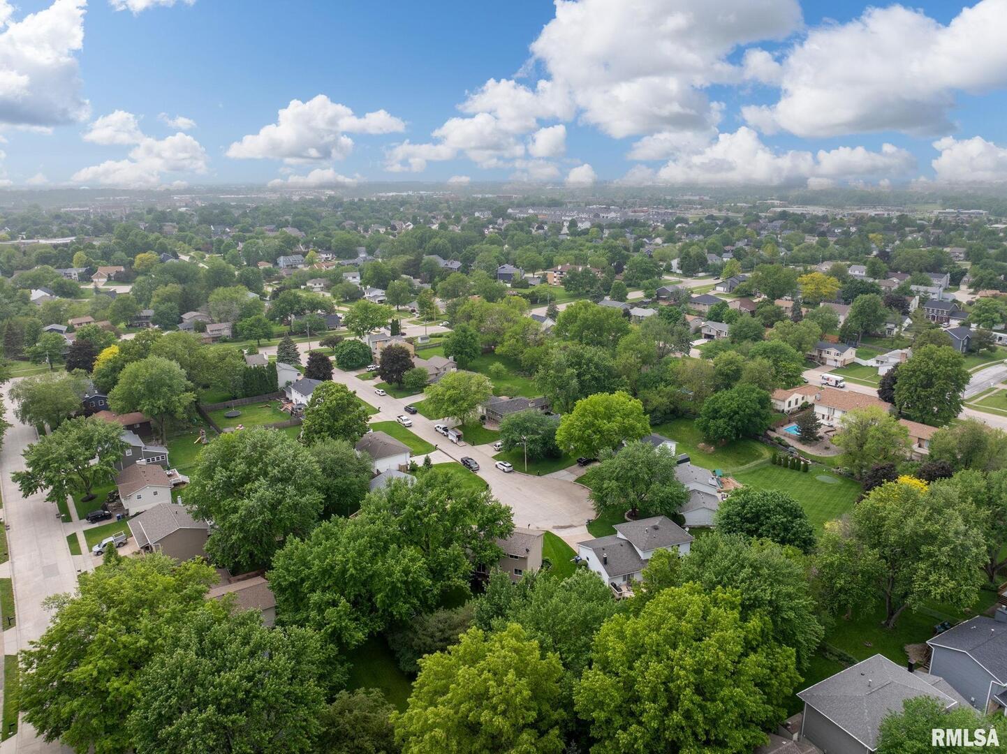 2525 EASTBERRY Court