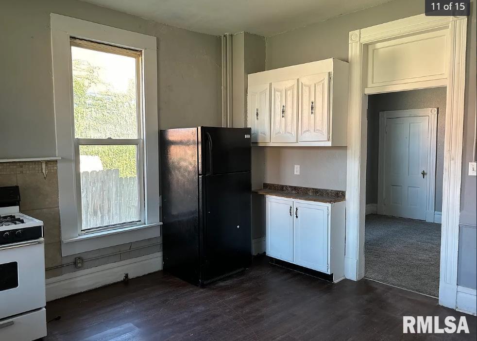 910 W 3RD Street Unit: 912