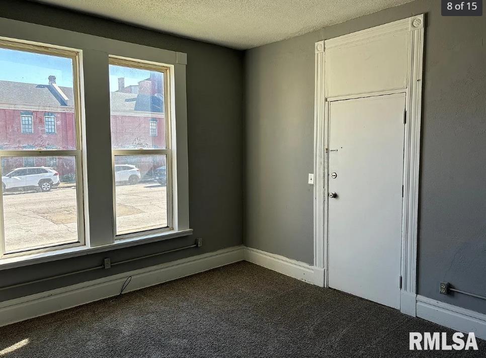 910 W 3RD Street Unit: 912