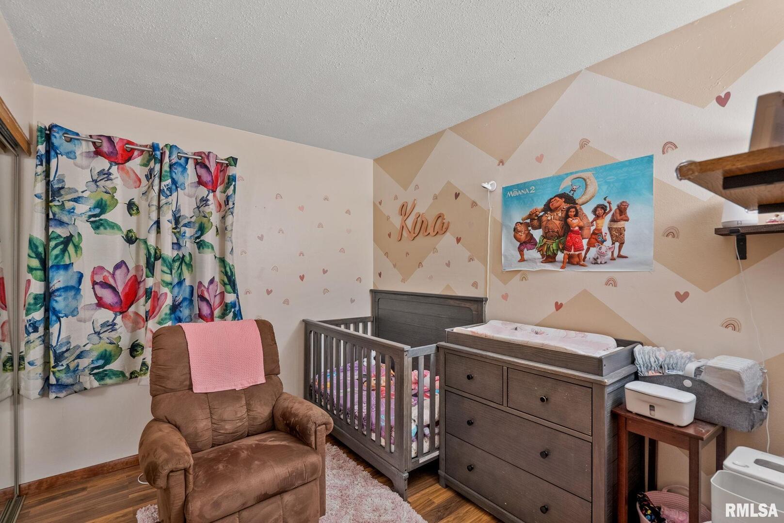 2071 KINGS Drive