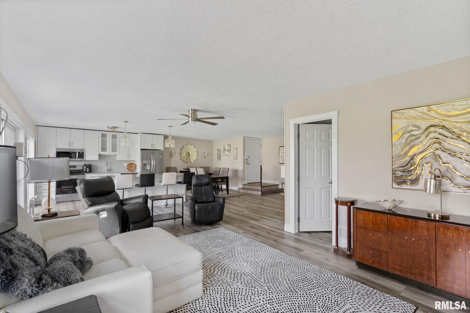 4150 E 60TH Street Unit: 601