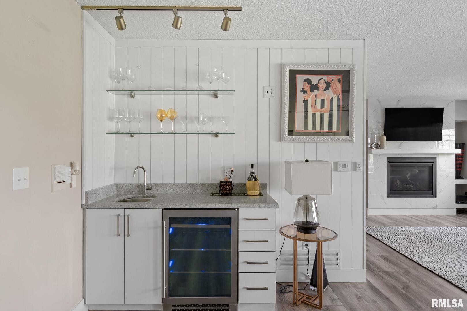 4150 E 60TH Street Unit: 601