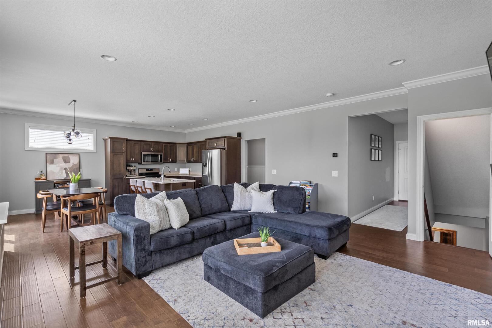 4503 E SLATE CREEK Drive