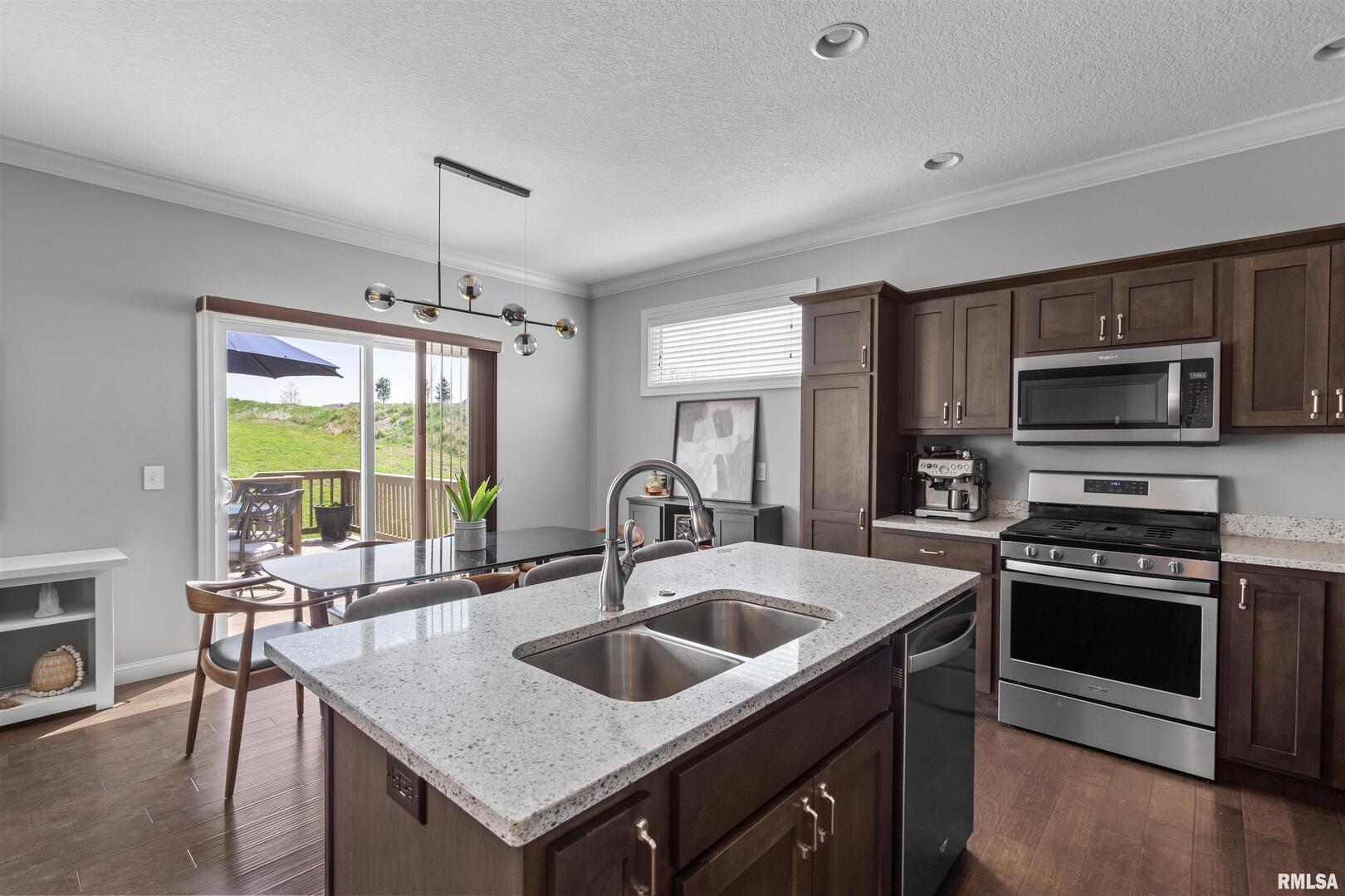 4503 E SLATE CREEK Drive