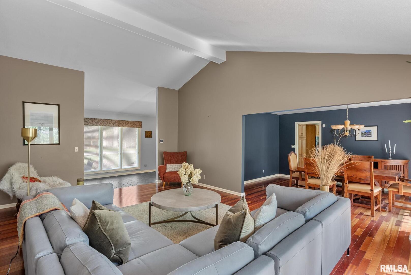 10 TIMBER RIDGE Drive