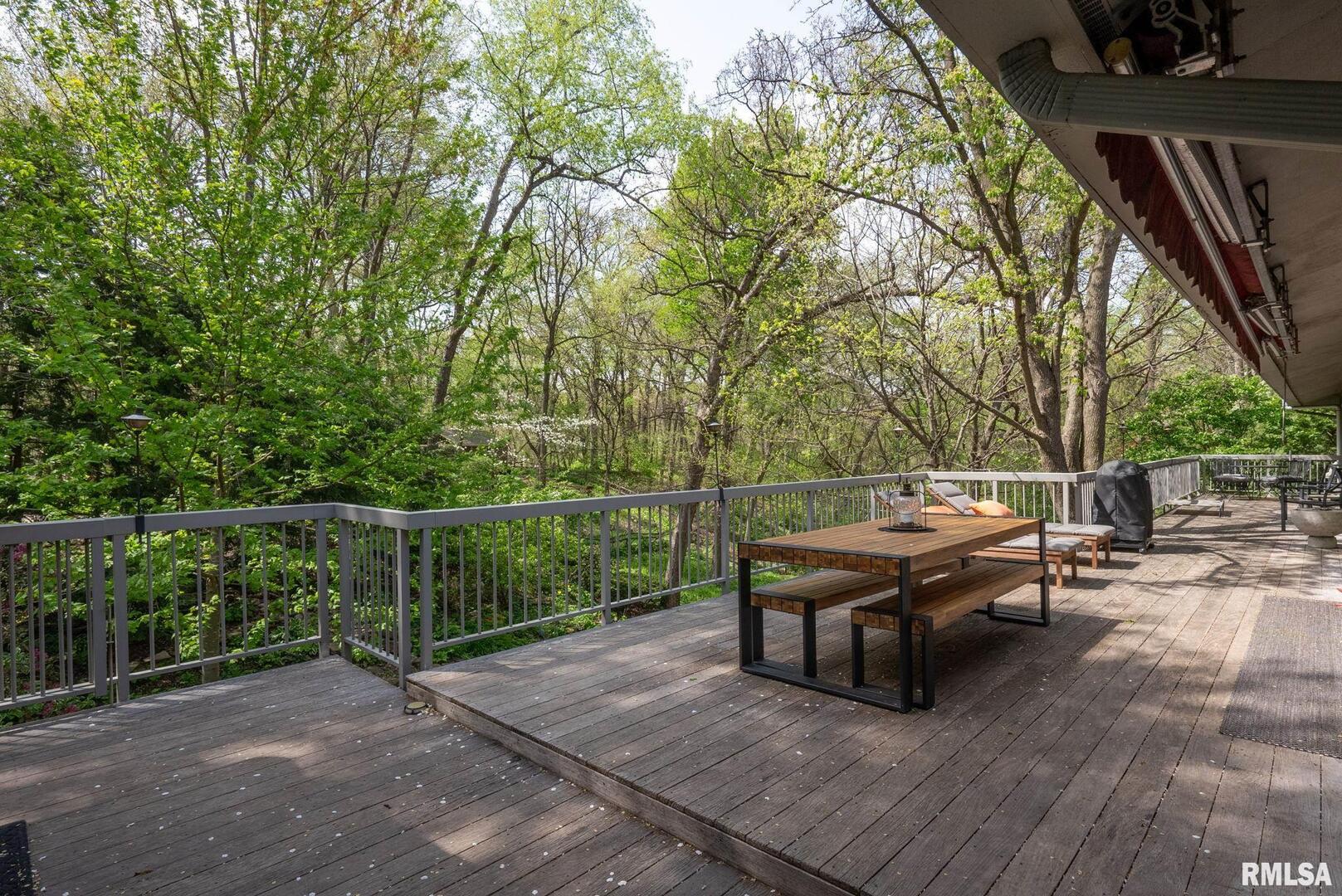 10 TIMBER RIDGE Drive