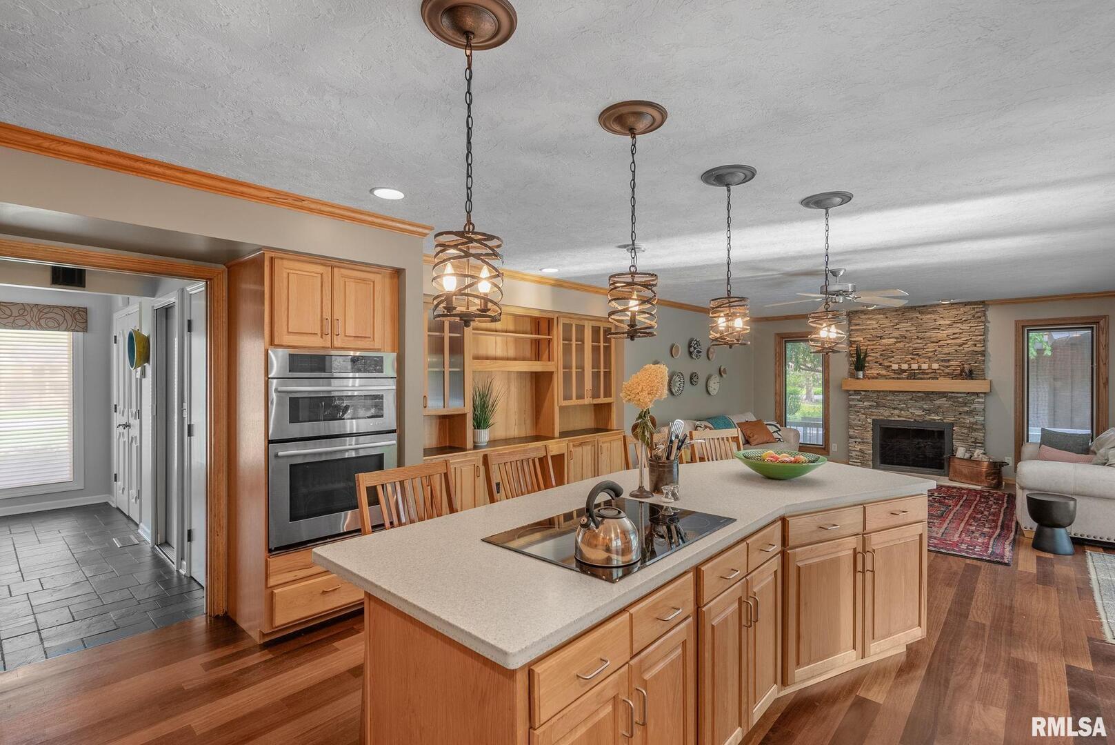 10 TIMBER RIDGE Drive