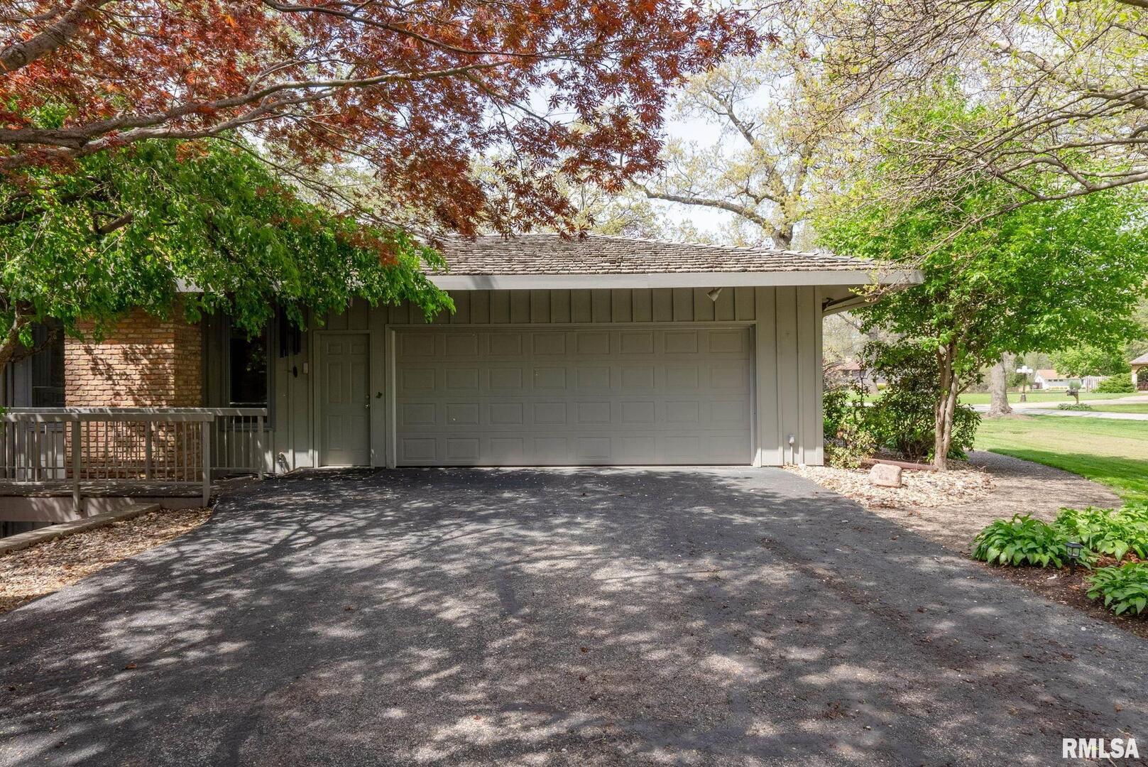 10 TIMBER RIDGE Drive