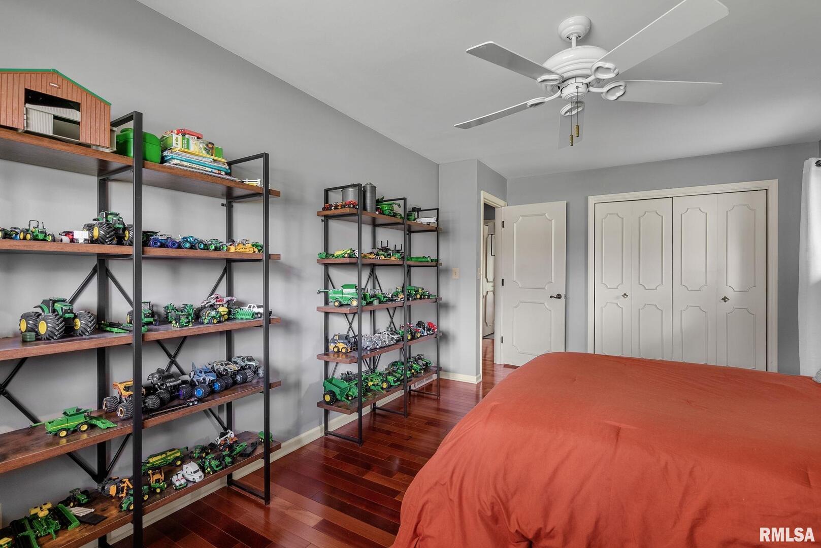 10 TIMBER RIDGE Drive
