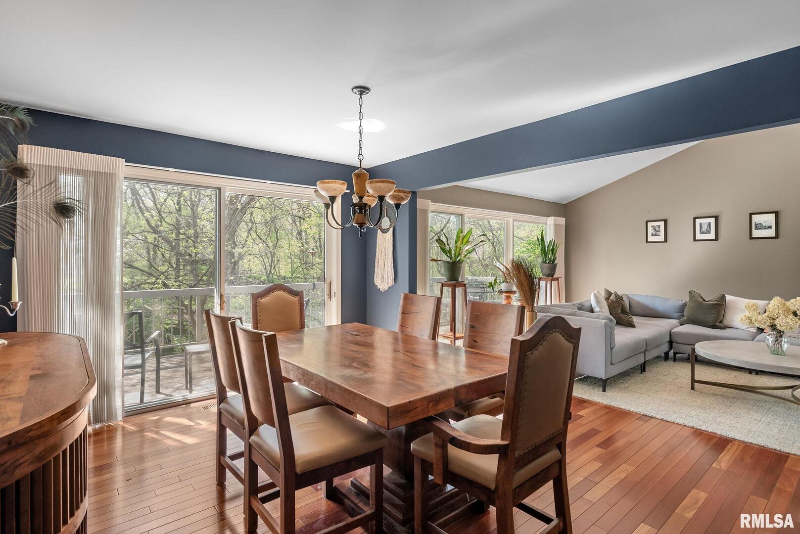 10 TIMBER RIDGE Drive