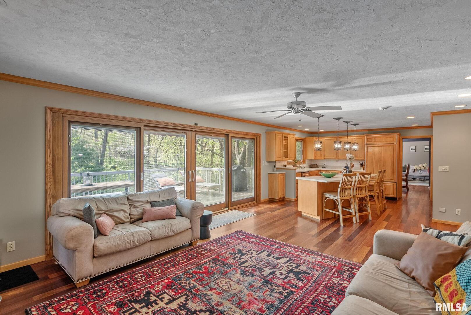 10 TIMBER RIDGE Drive