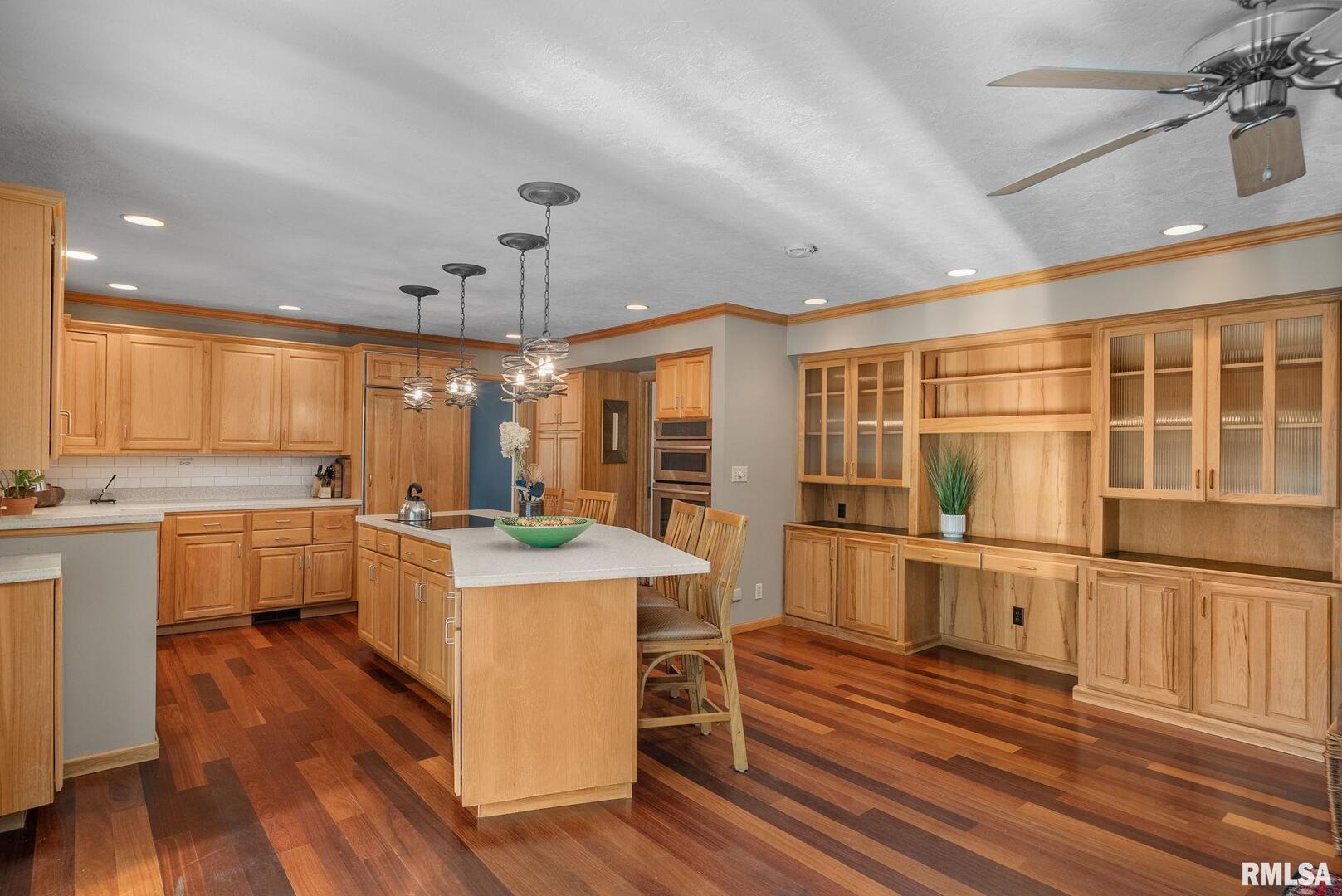 10 TIMBER RIDGE Drive