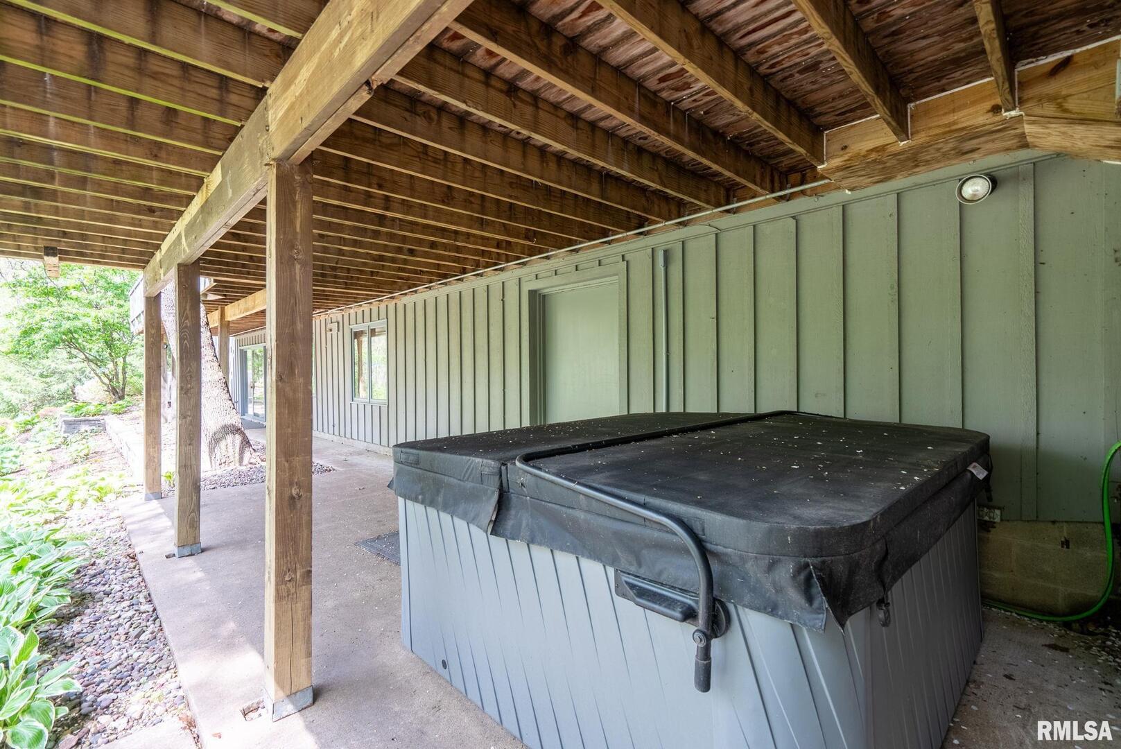 10 TIMBER RIDGE Drive