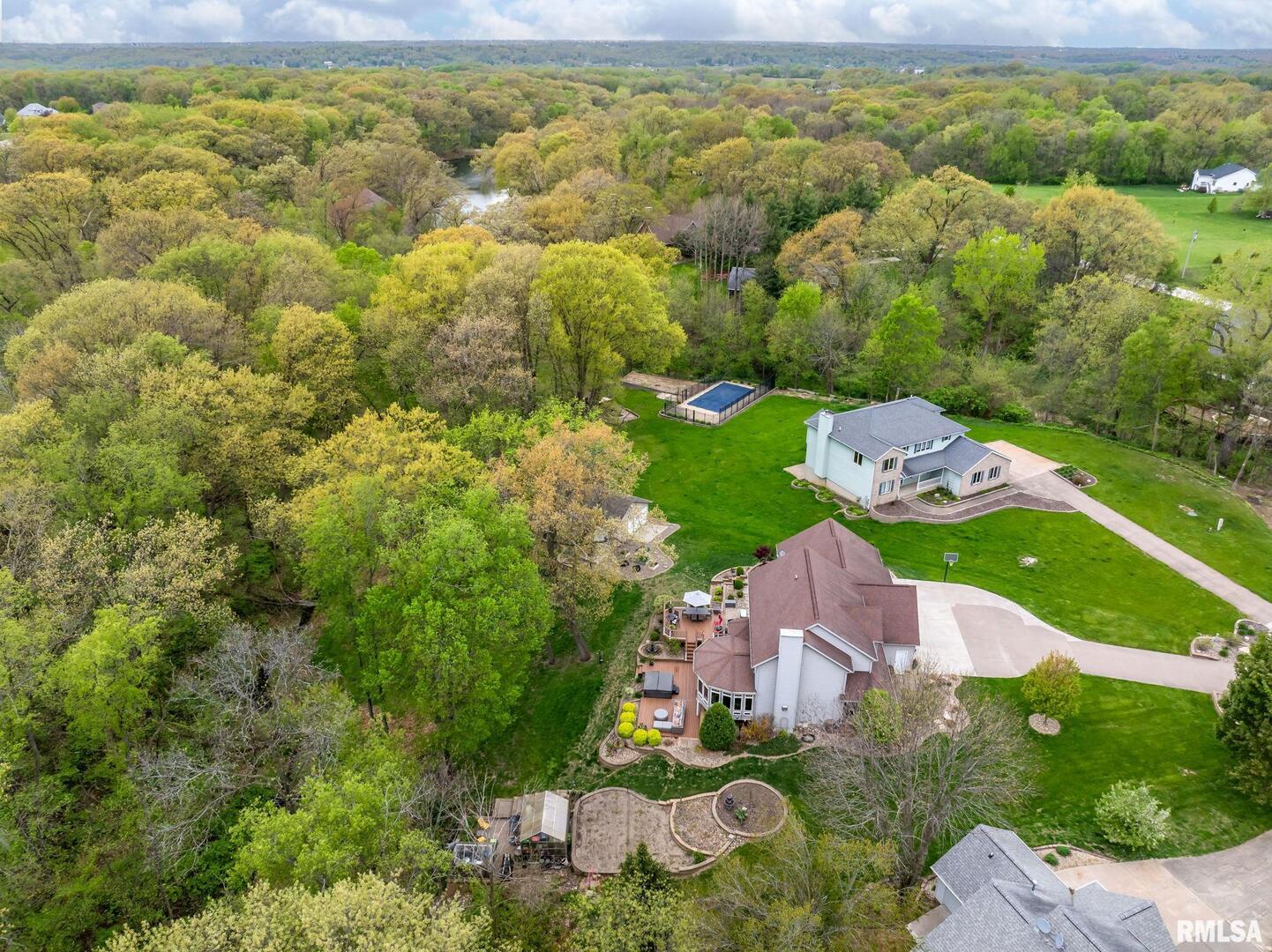 1303 LAKESIDE Court