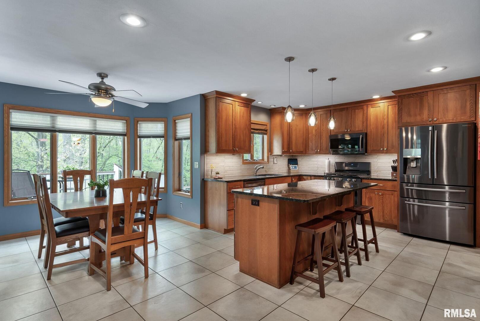 1303 LAKESIDE Court