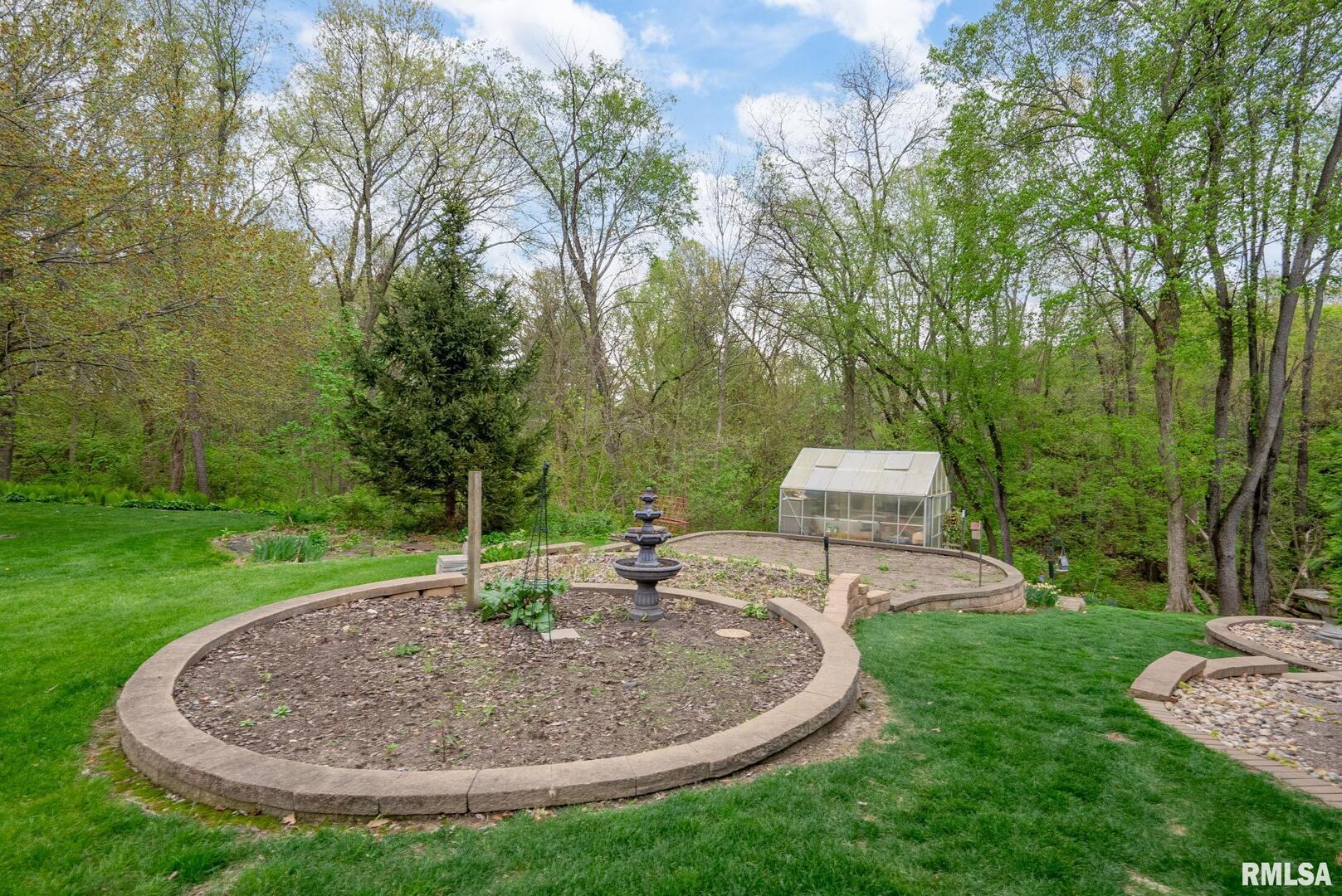 1303 LAKESIDE Court