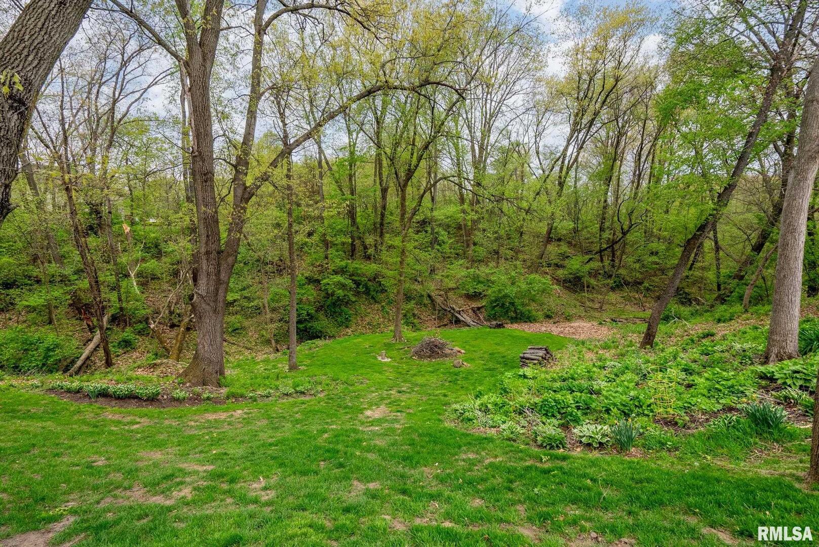 1303 LAKESIDE Court