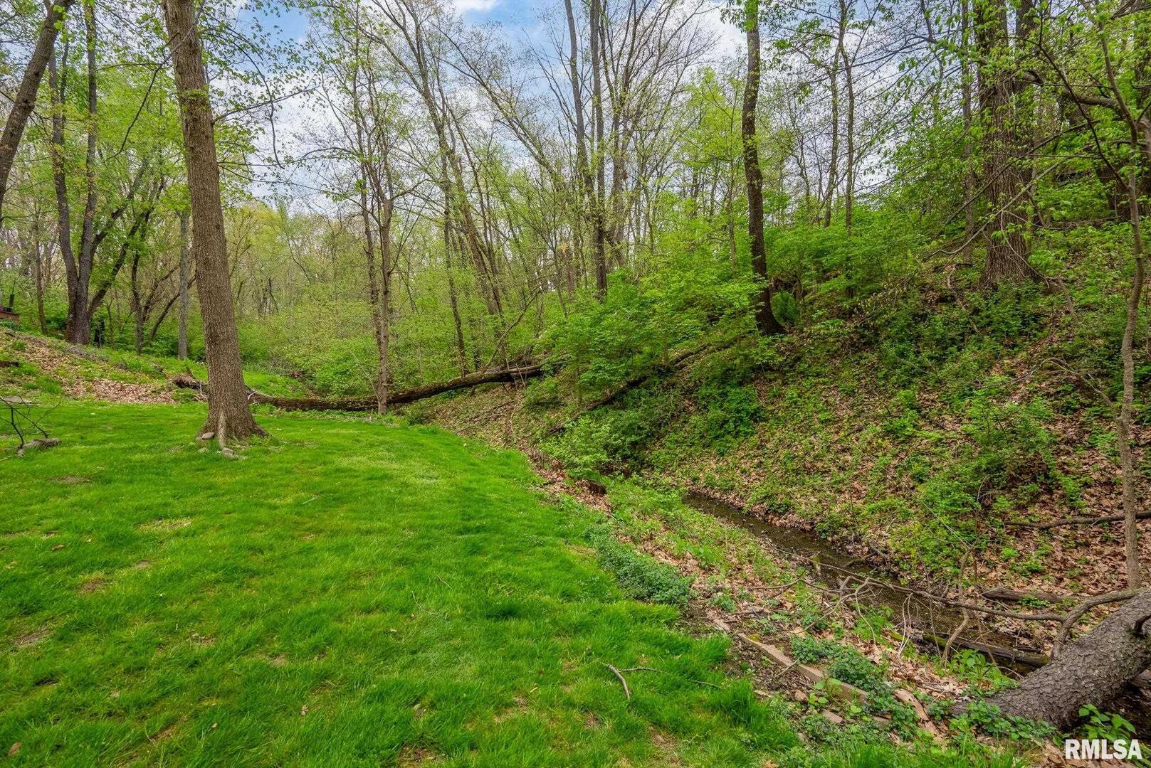 1303 LAKESIDE Court