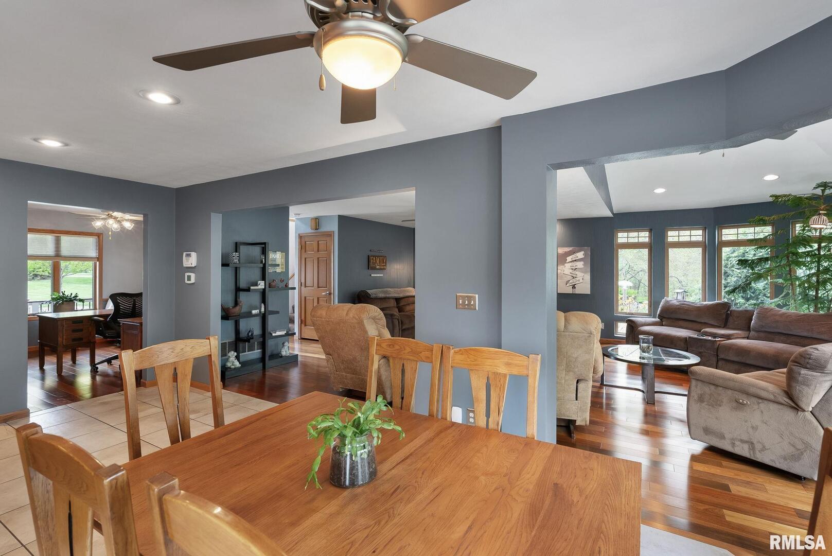 1303 LAKESIDE Court